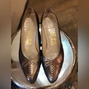 SALVATORE FERRAGAMO Vintage Two Tone Heels